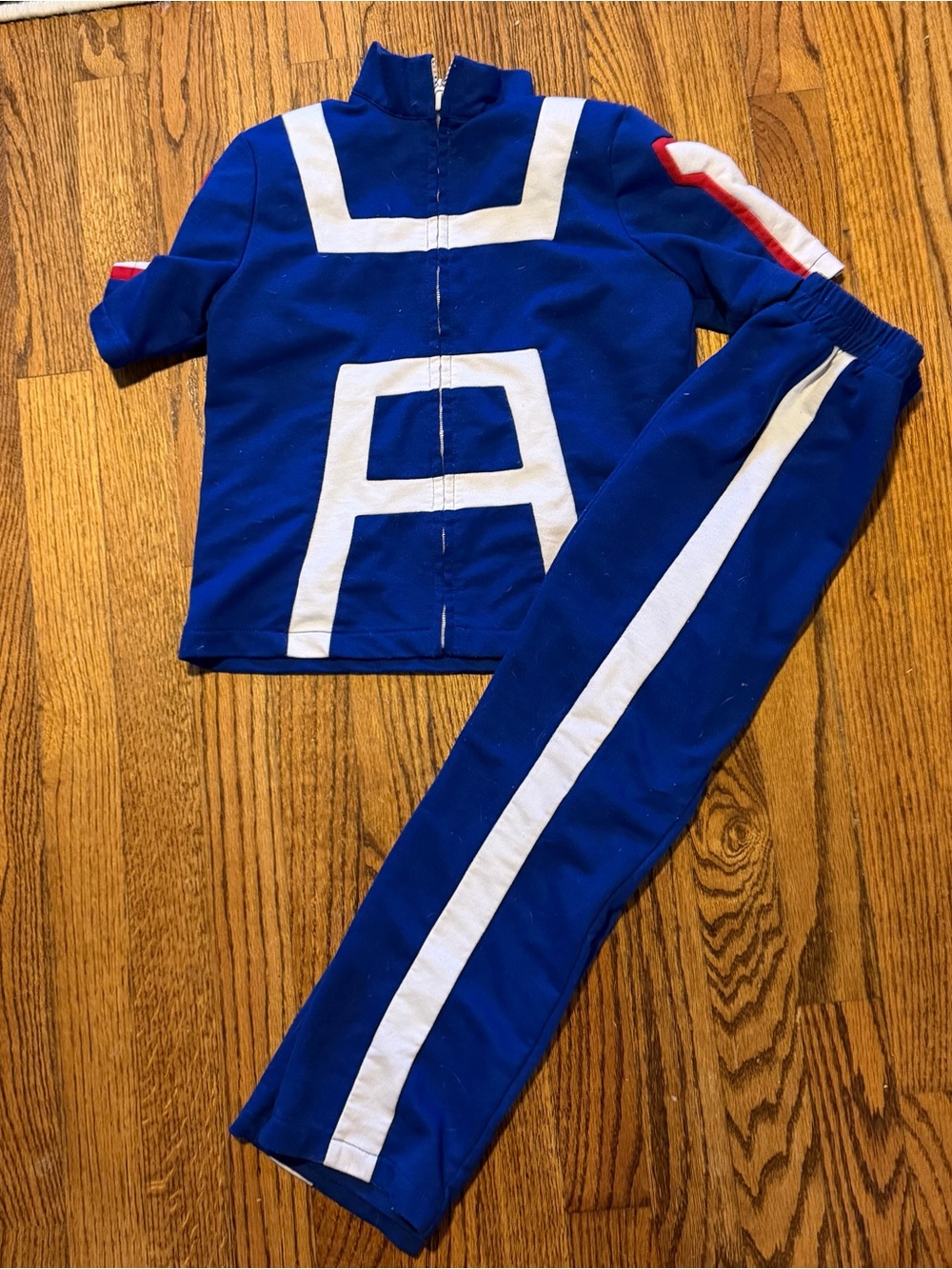 Kids My Hero Academia outfit or costume size medium